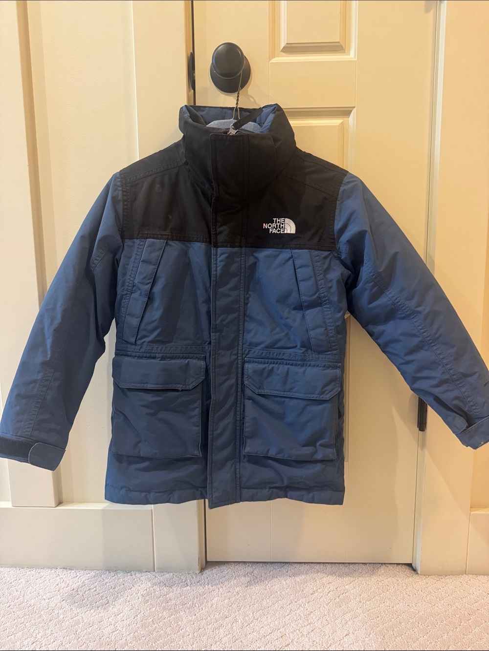 The North Face Boys Navy‎ Blue and Black Insulated Parka
